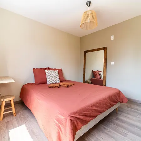 La Verriere - 6 Pers - Parking - Metro - Netflix - Wifi